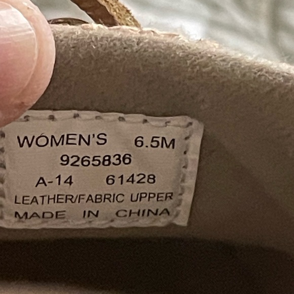 Sperry Top-Sider camel and gold shoes size 6.5 Preowned  condition - Picture 5 of 7